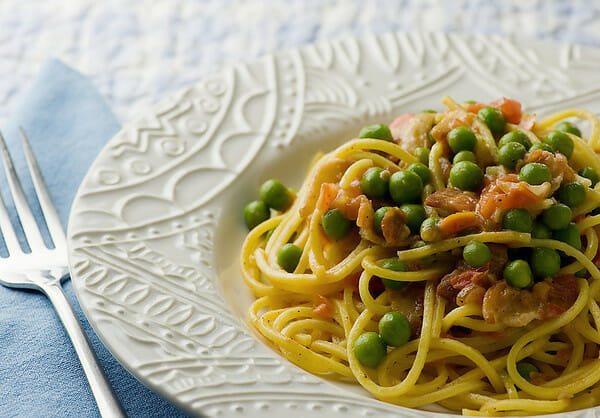 Pasta with Tomatoes and Bacon