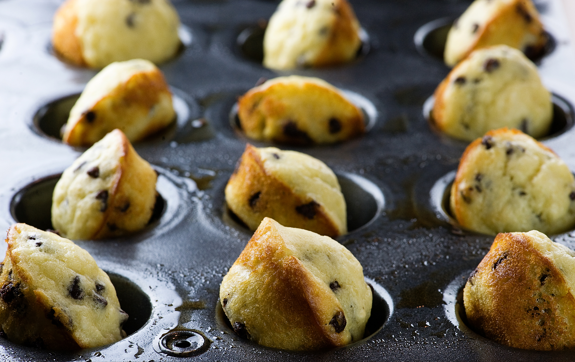 chocolate chip pancake muffins