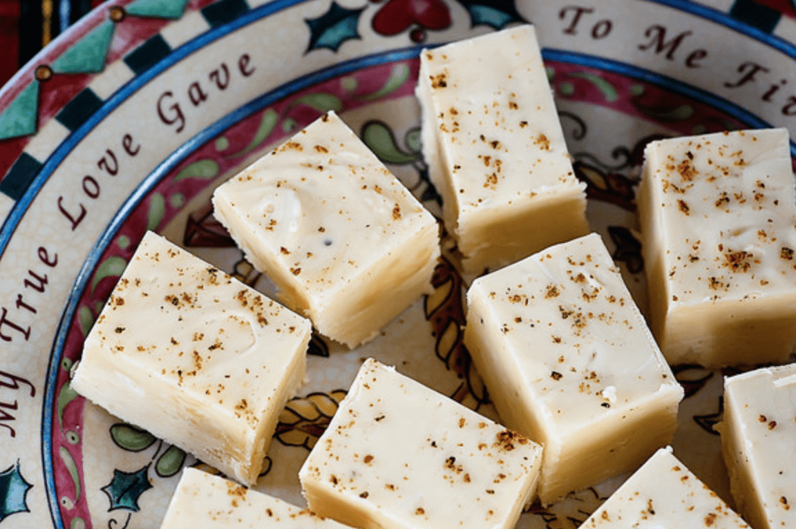 Eggnog Fudge on a holiday plate.