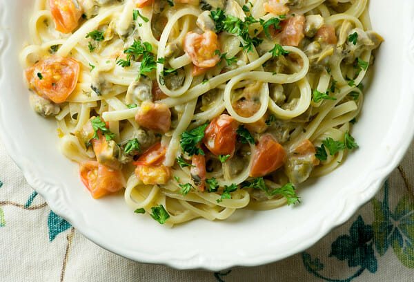 Linguine with Creamy Clam Sauce