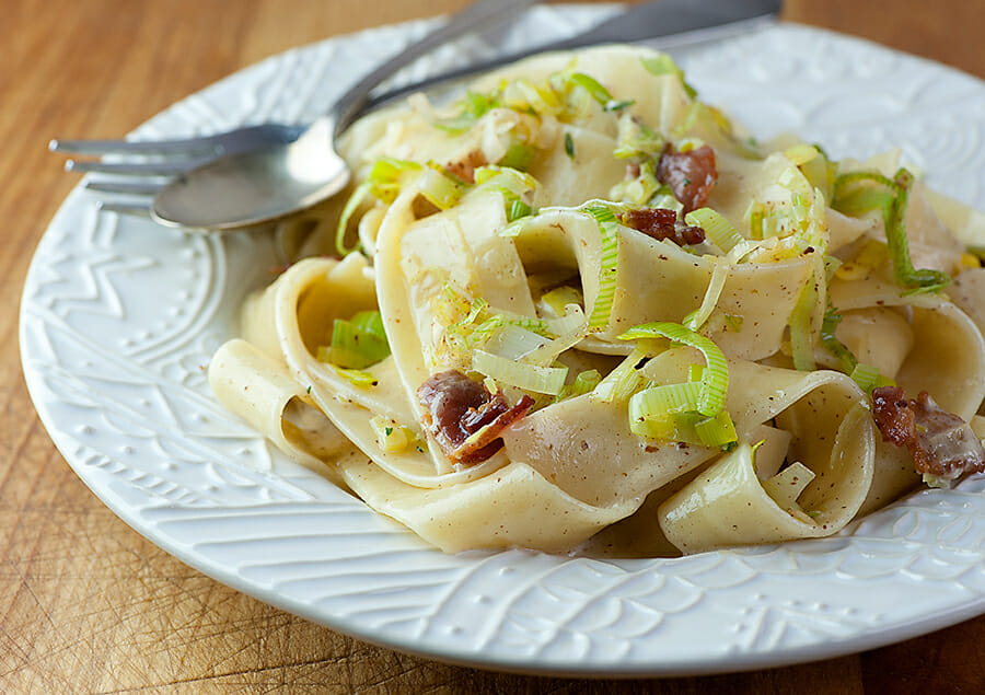 Pasta with Leeks and Bacon Framed Cooks
