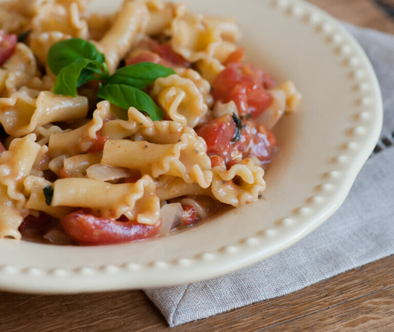 Pasta with Blue Cheese Tomato Sauce
