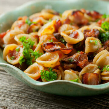 Pasta with Tomato Bacon Sauce