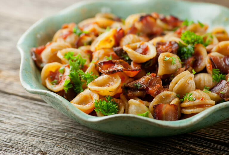 Pasta with Tomato Bacon Sauce