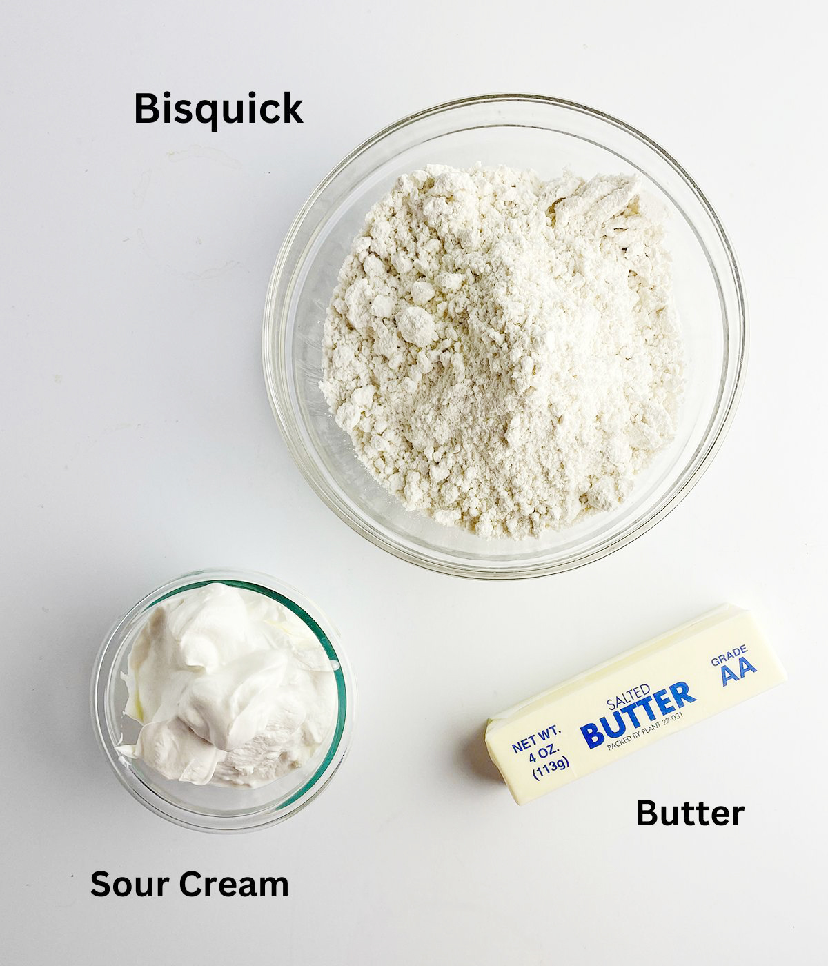 Ingredients needed to make butter biscuits.