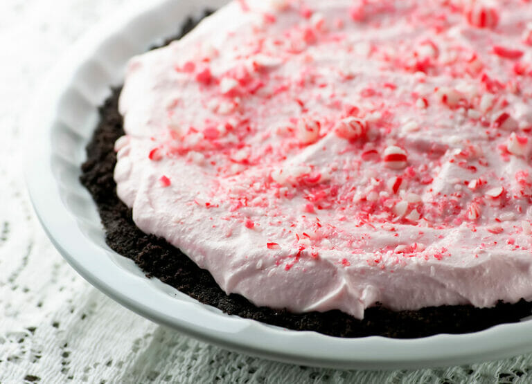 Peppermint Oreo Chiffon Pie on a table.