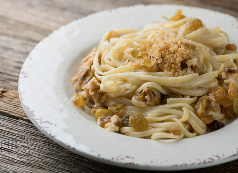 Pasta with Golden Raisins and Walnuts