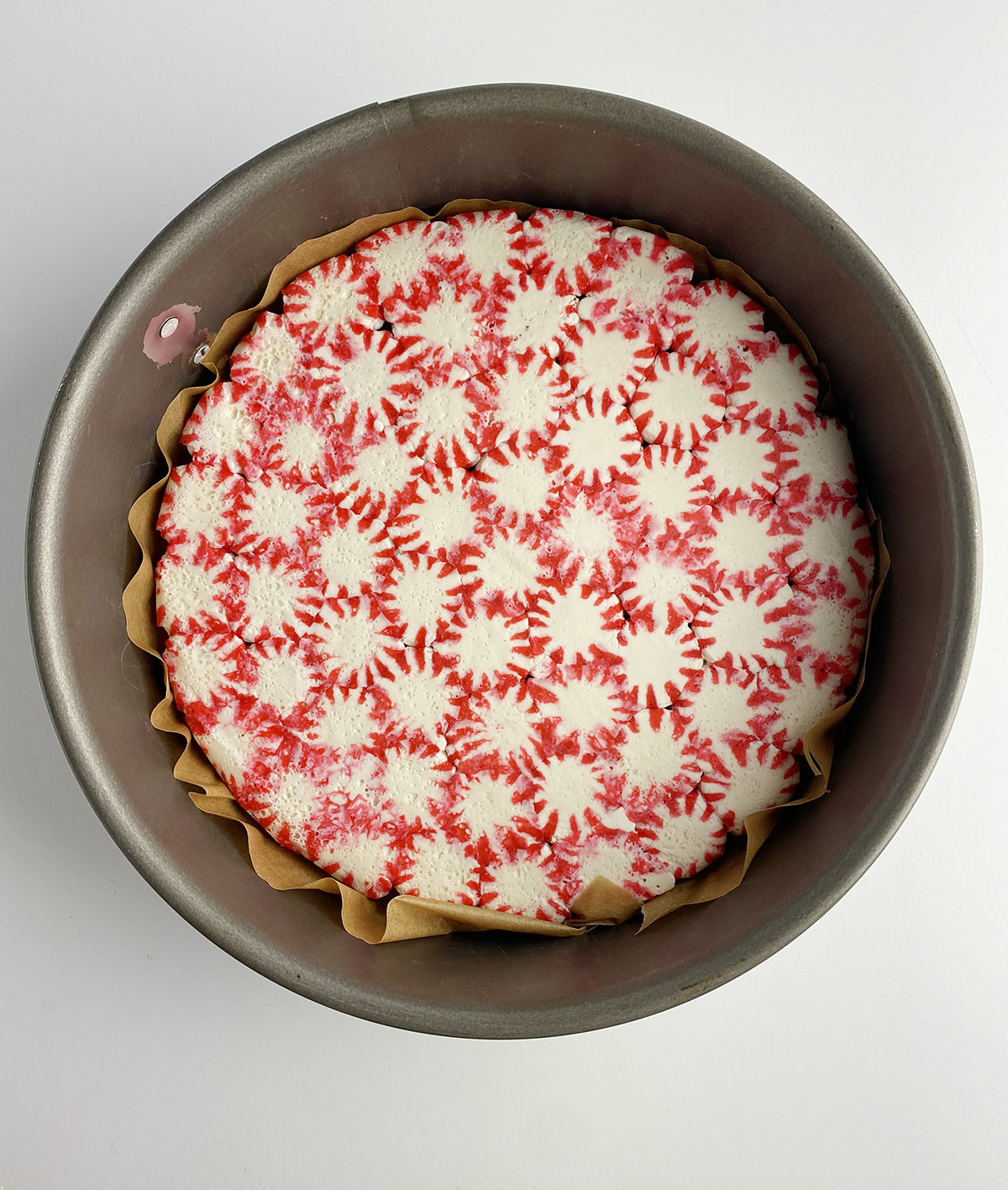 Baked peppermint plate in a springform pan.