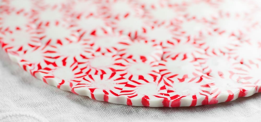 Peppermint plate on a white cloth.