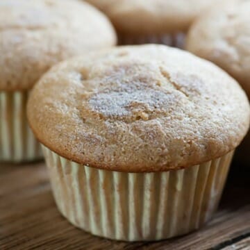 applesauce muffins