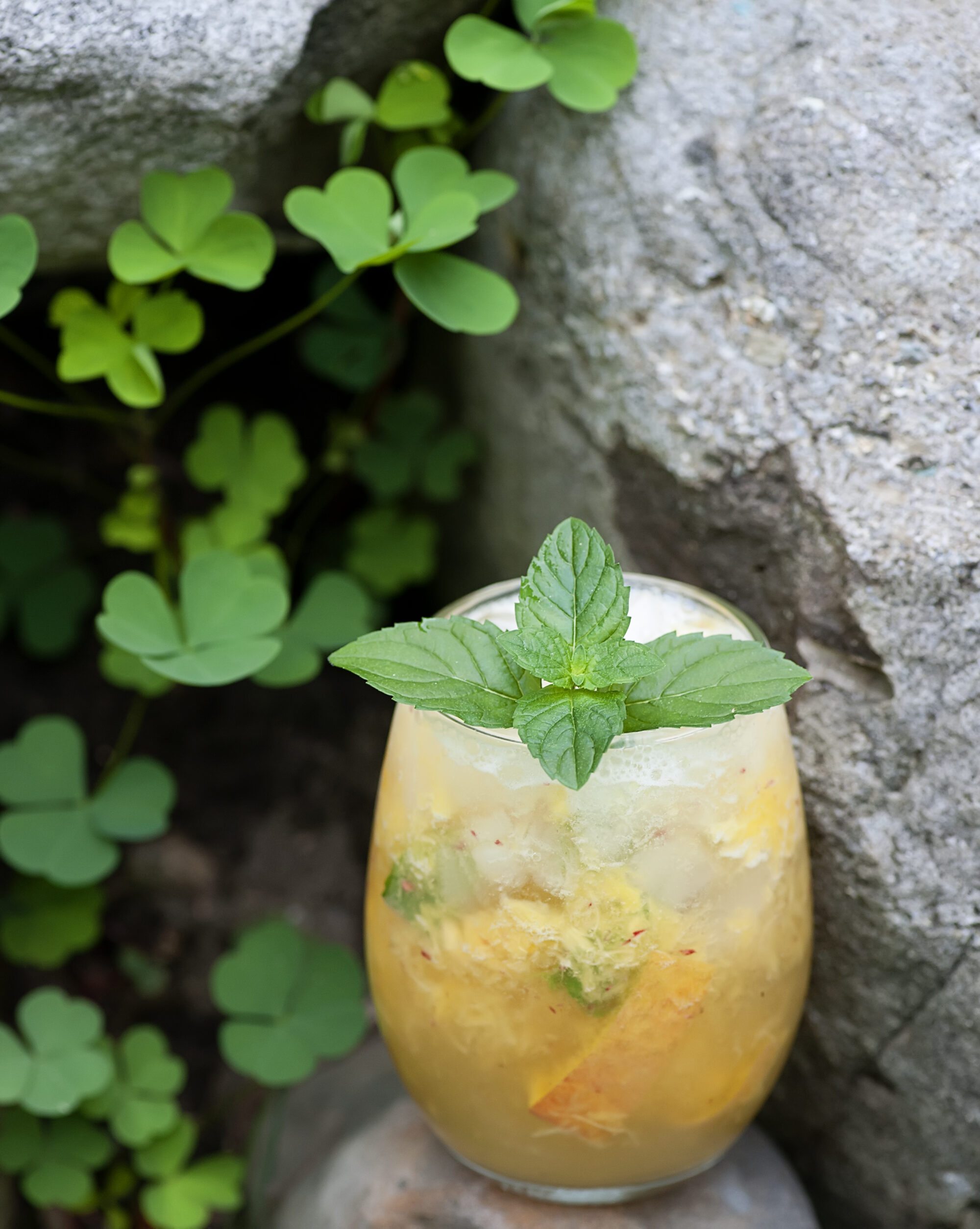 minty peach margarita