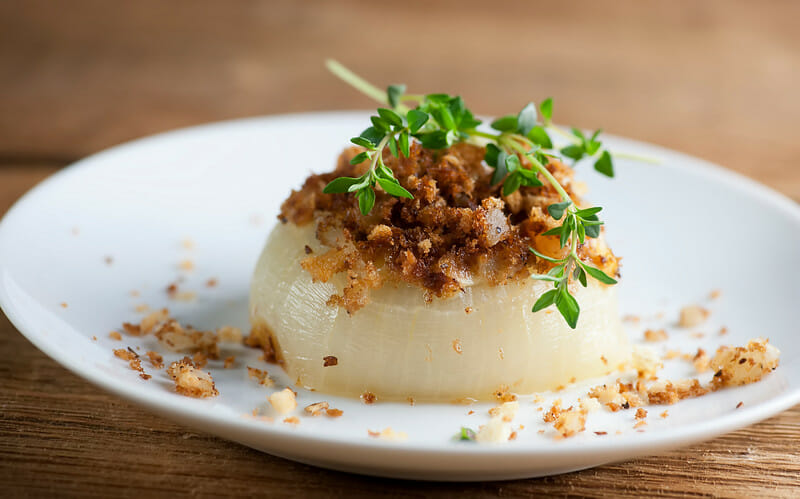 baked sweet onions with brie