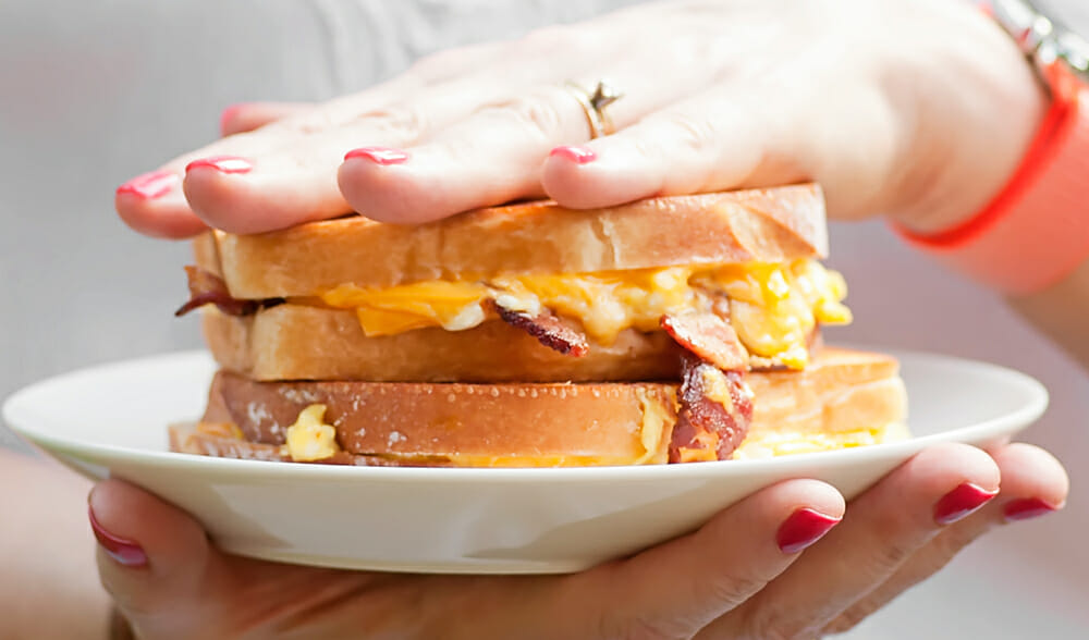 easy breakfast grilled cheese sandwiches
