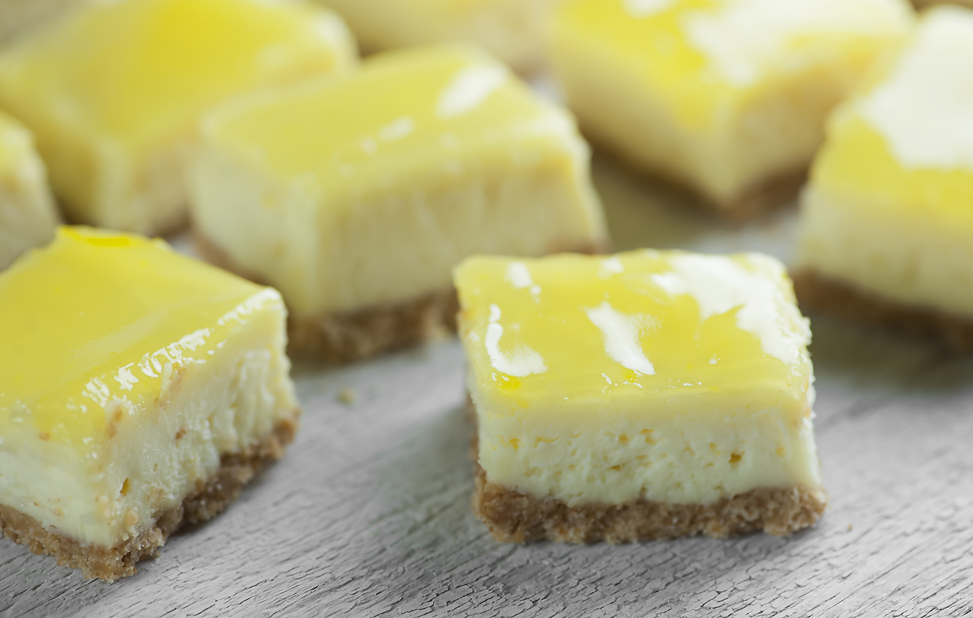 lemon cheesecake bites 