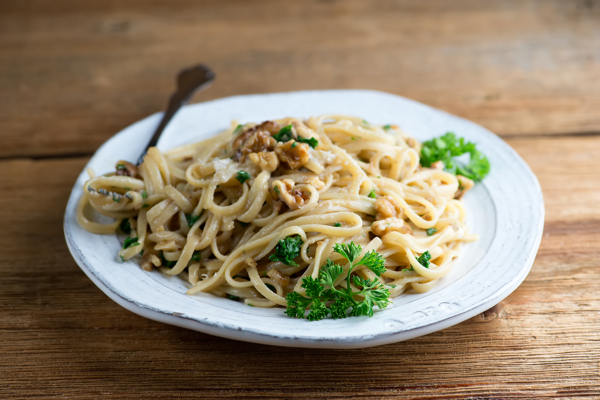 pasta with walnut anchovy sauce