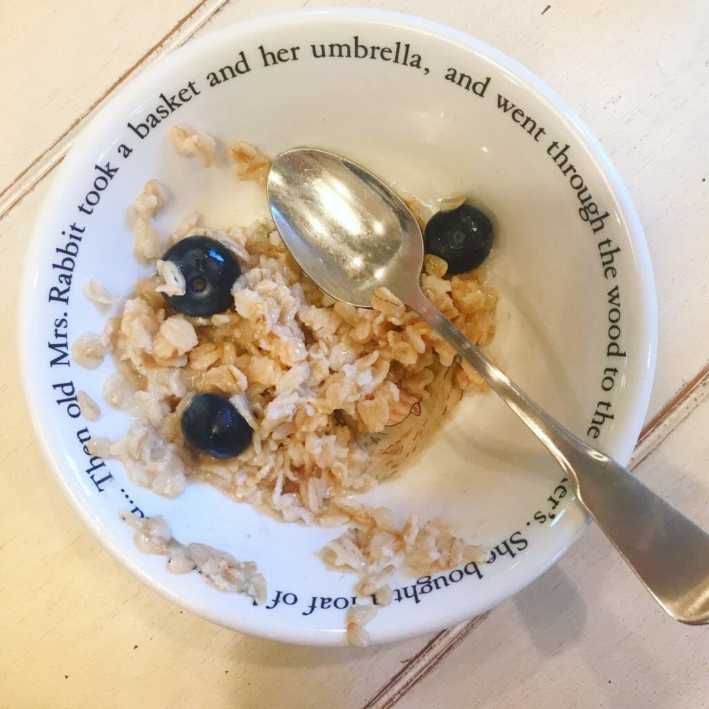 blueberries in oatmeal
