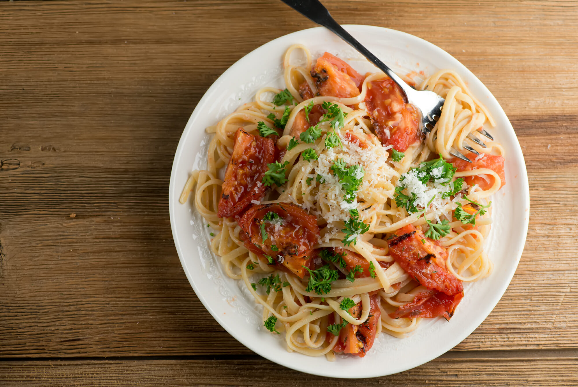 pasta with grilled tomato sauce