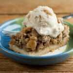 how to make apple crumble bars