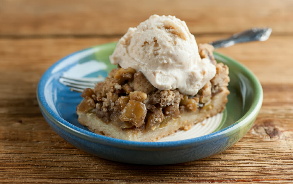 how to make apple crumble bars