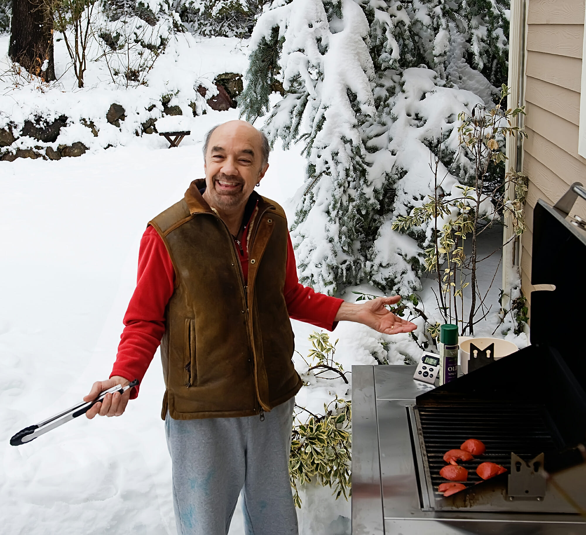 Southern husband grills tomatoes