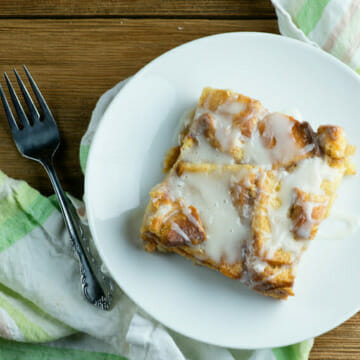 Plate of easy cinnamon roll bread pudding.
