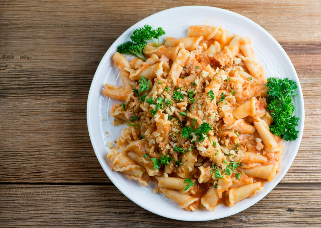 Pasta With Buttered Tomato Clam Sauce - Framed Cooks