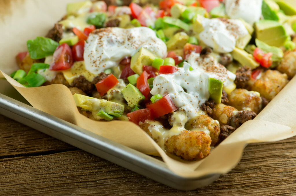 cheesy tater tot nachos cheesy tater tot nachos