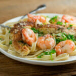 easy creamy pan-fried chicken and shrimp pasta