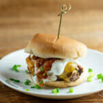 easy chili cheeseburgers