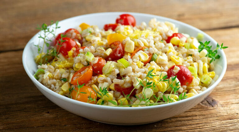 summertime corn tomato barley salad