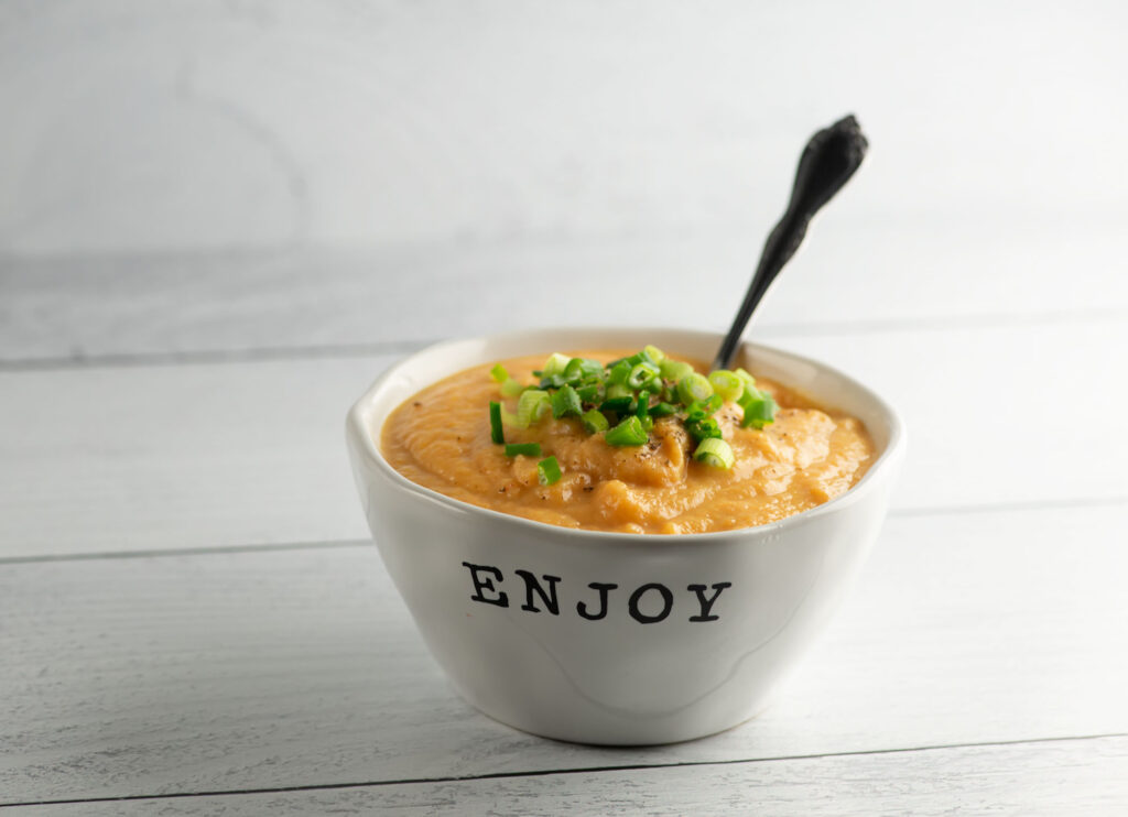 easy creamy cauliflower carrot soup