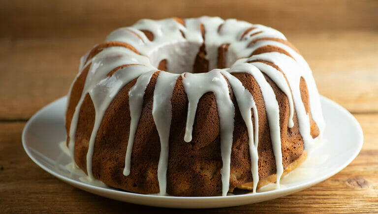 apple cider bundt cake