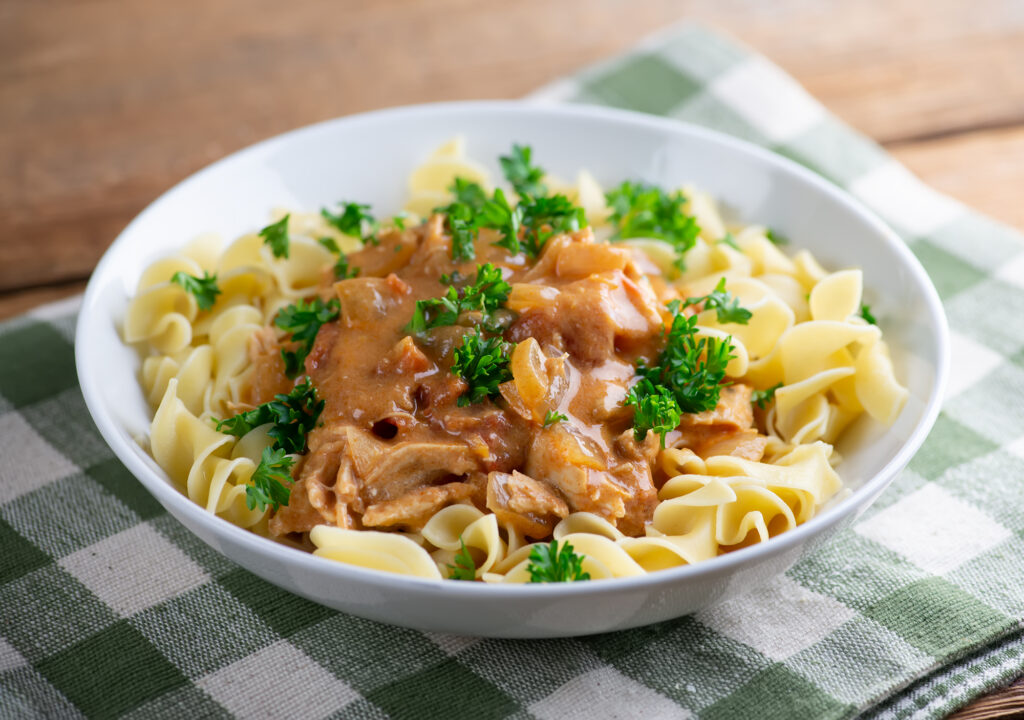 easy chicken paprikash