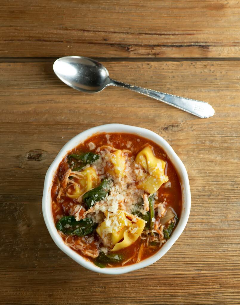 slow cooker chicken tortellini soup