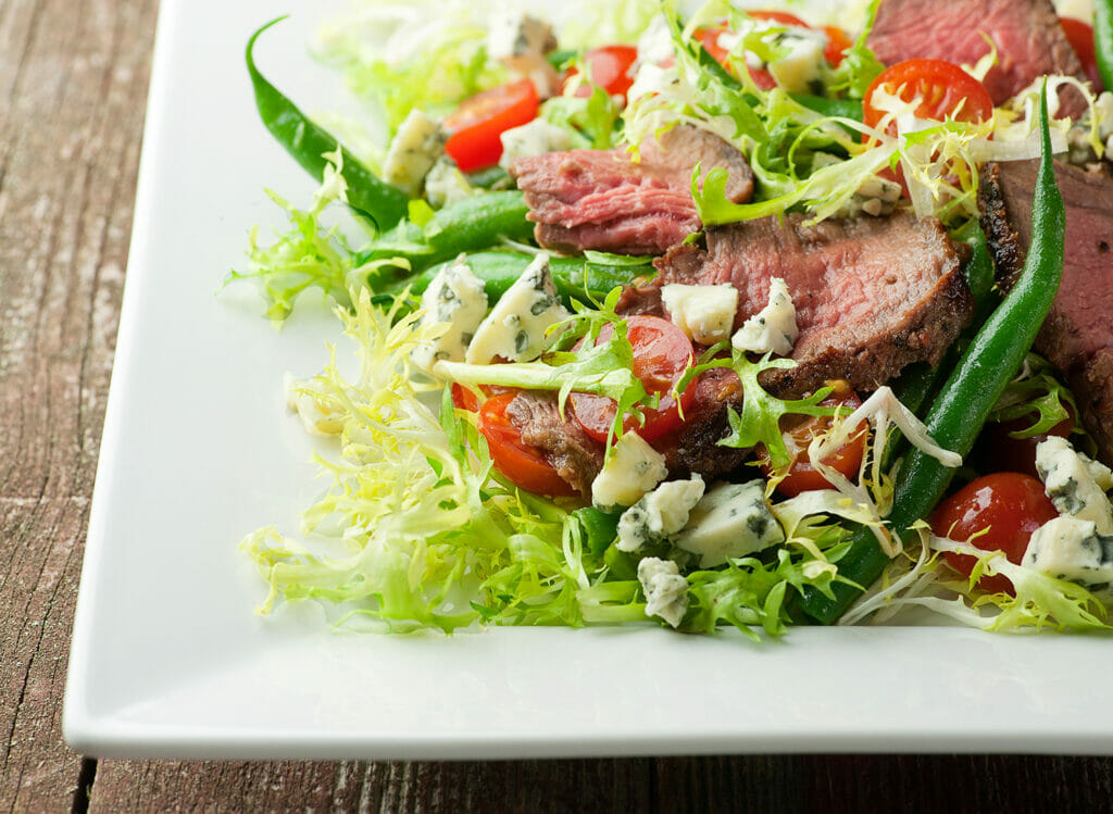 blue cheese steak salad