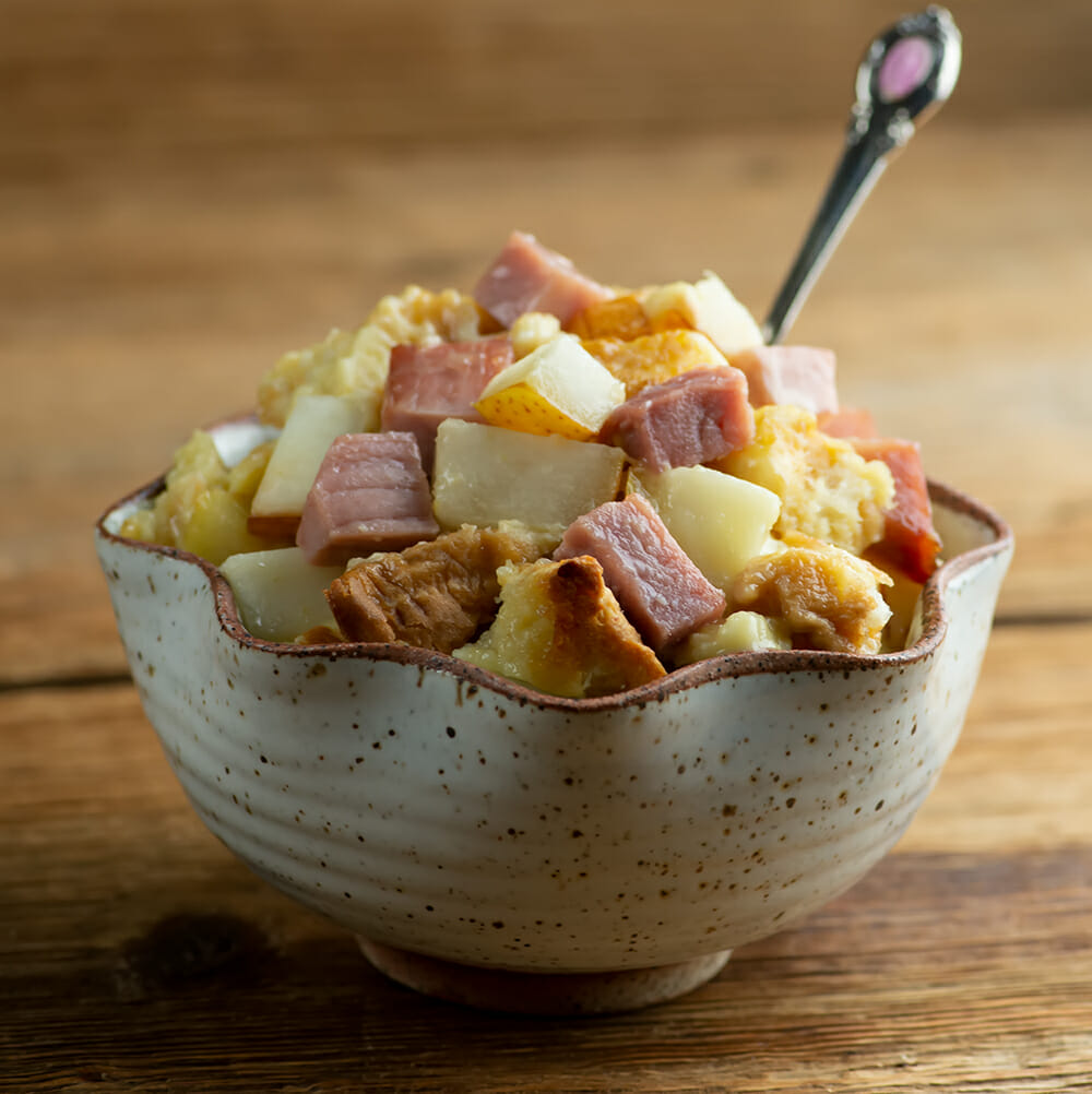 easy Ham, Brie and Pear Casserole