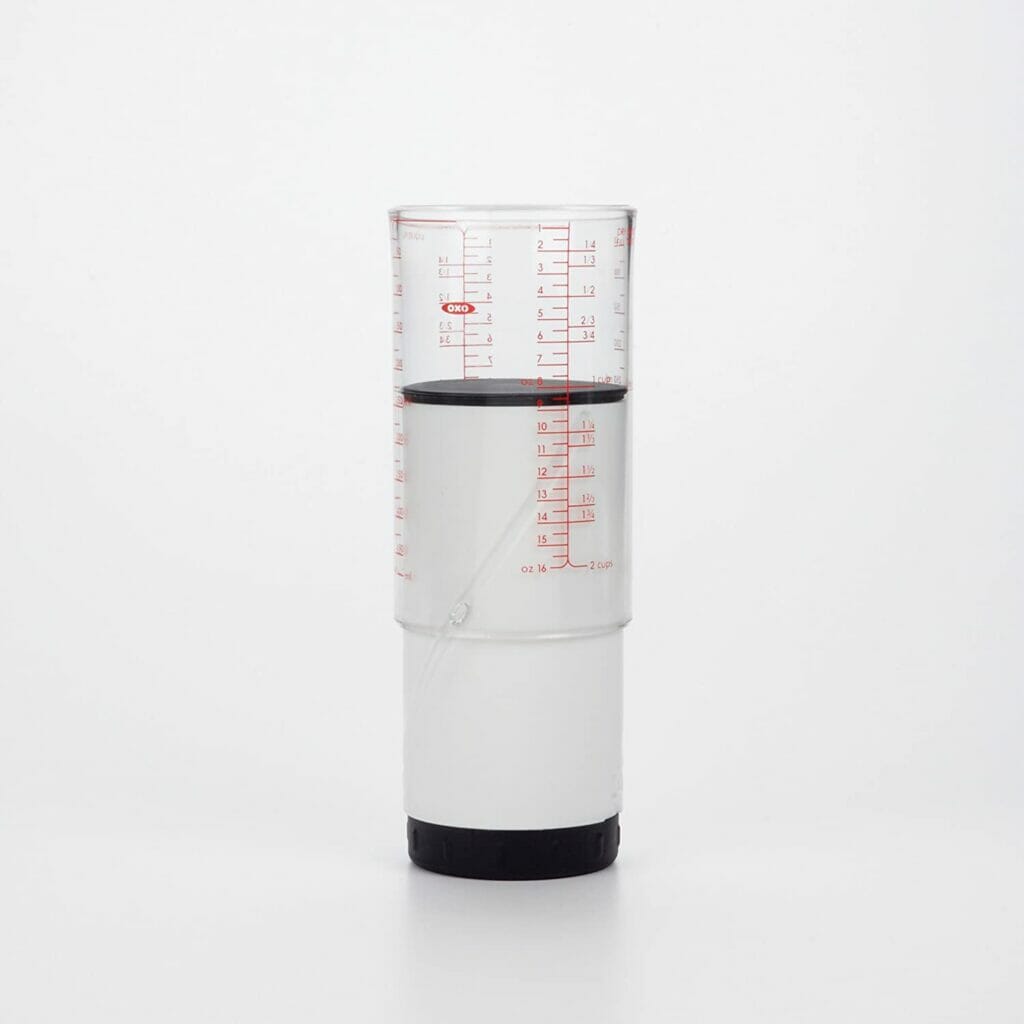 adjustable measuring cup