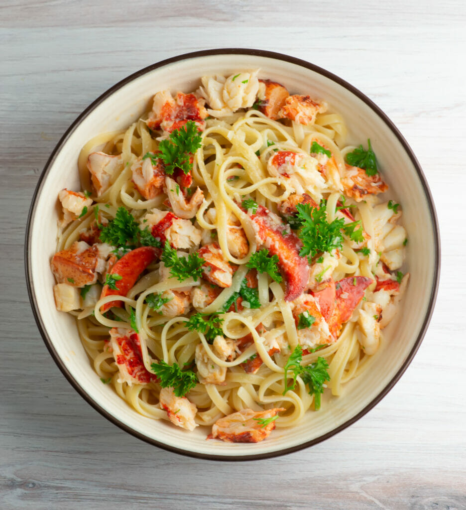 Lemon Garlic Lobster Pasta in a bowl.