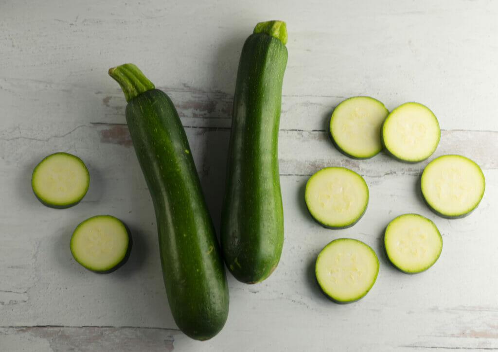 zucchini with slices