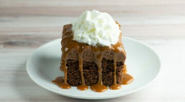 Easy Chocolate Caramel Cake