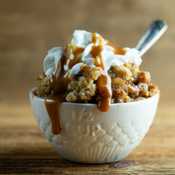 caramel apple crisp