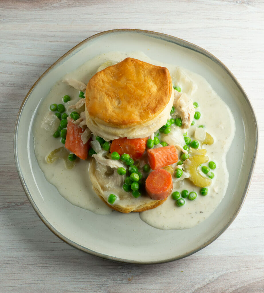 slow cooker chicken with biscuits