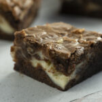 One cheesecake swirl brownie.