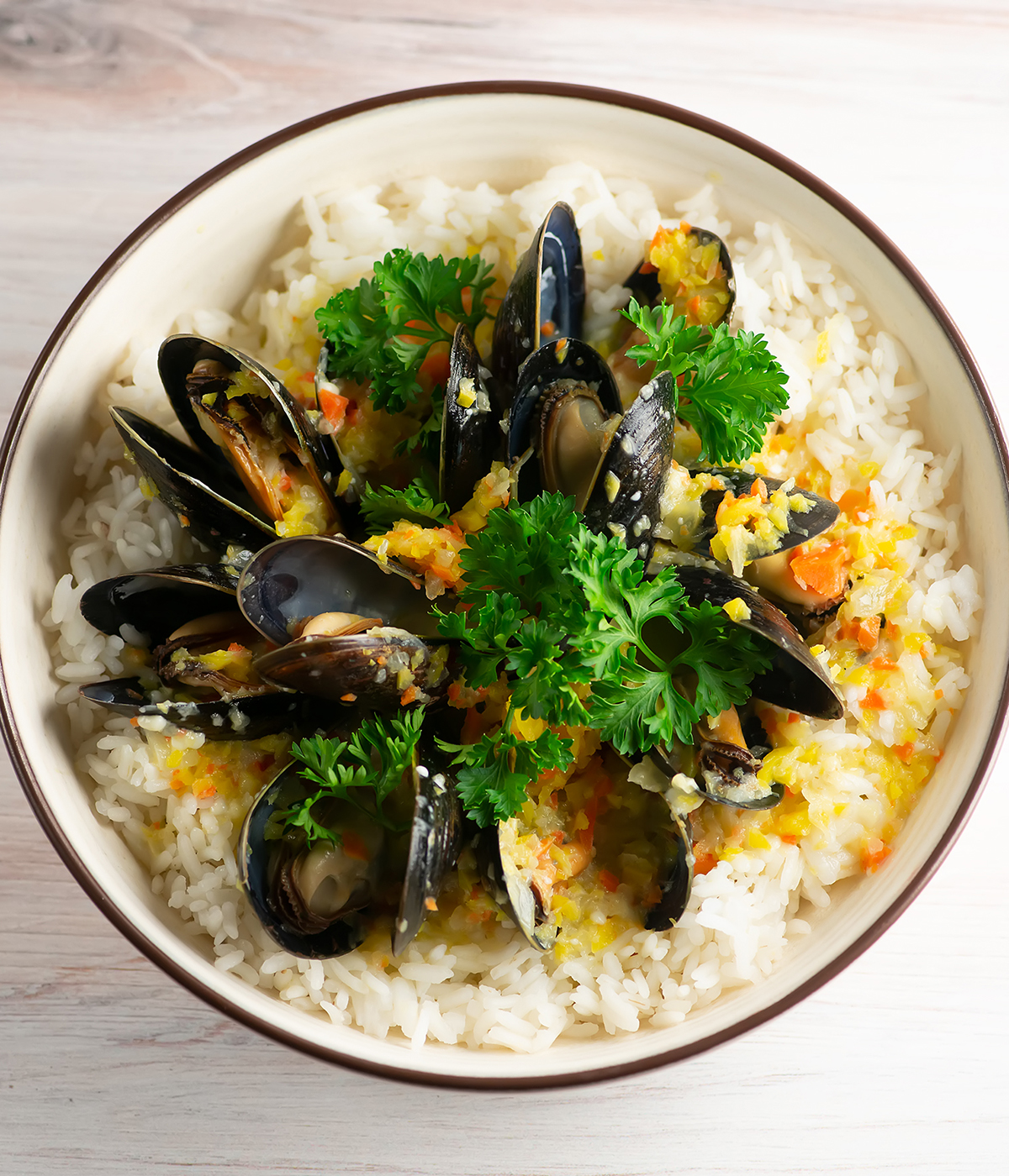 Mussels in Blue Cheese Sauce in a Bowl.