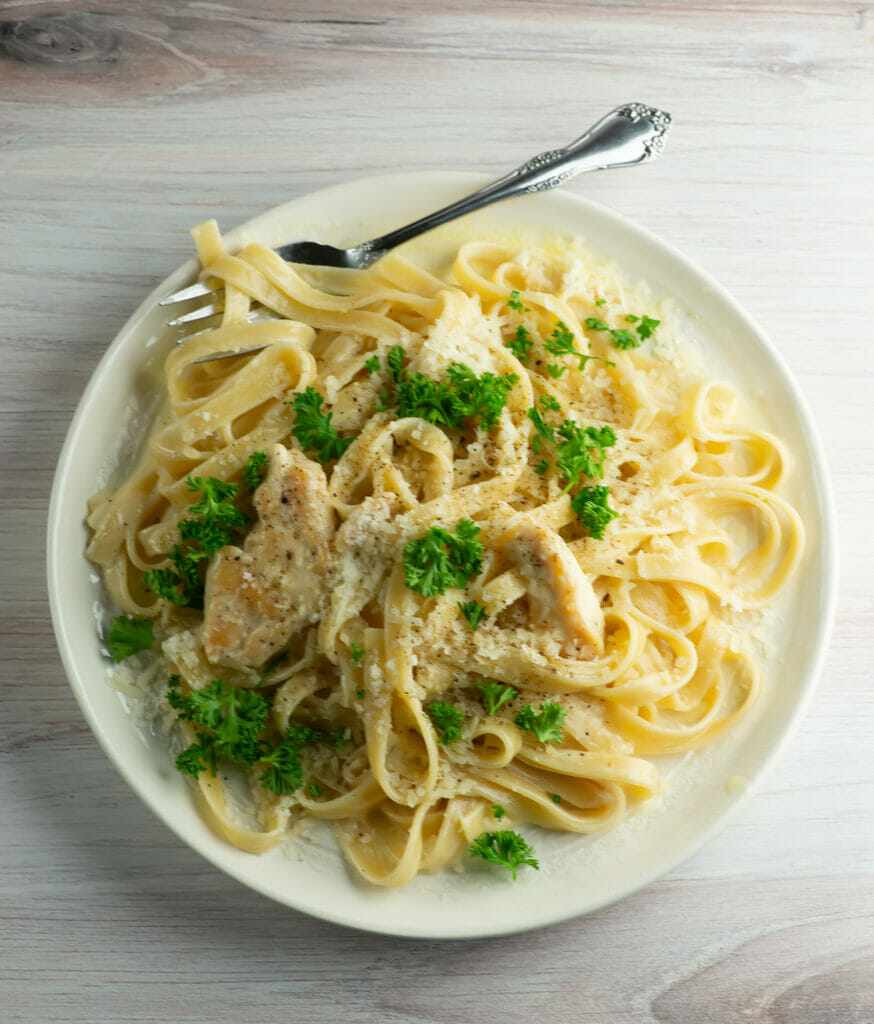 Easy Chicken Fettuccine Alfredo on a plate.