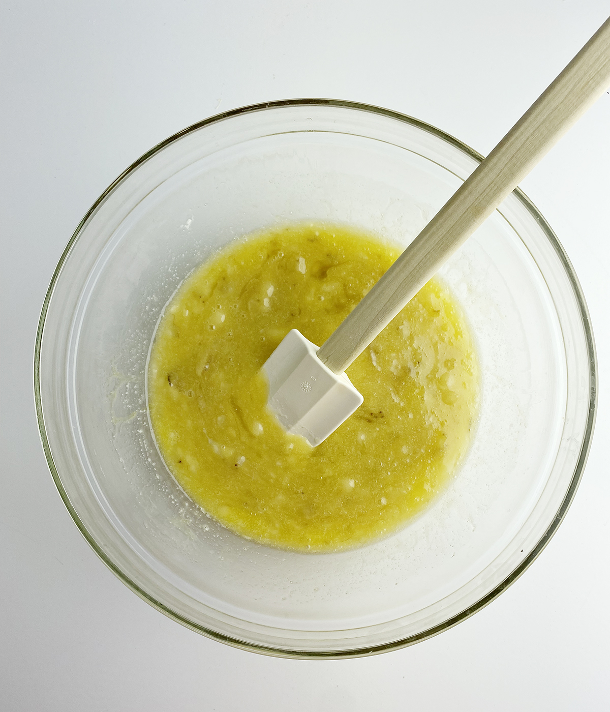 Banana sugar mixture in a bowl.