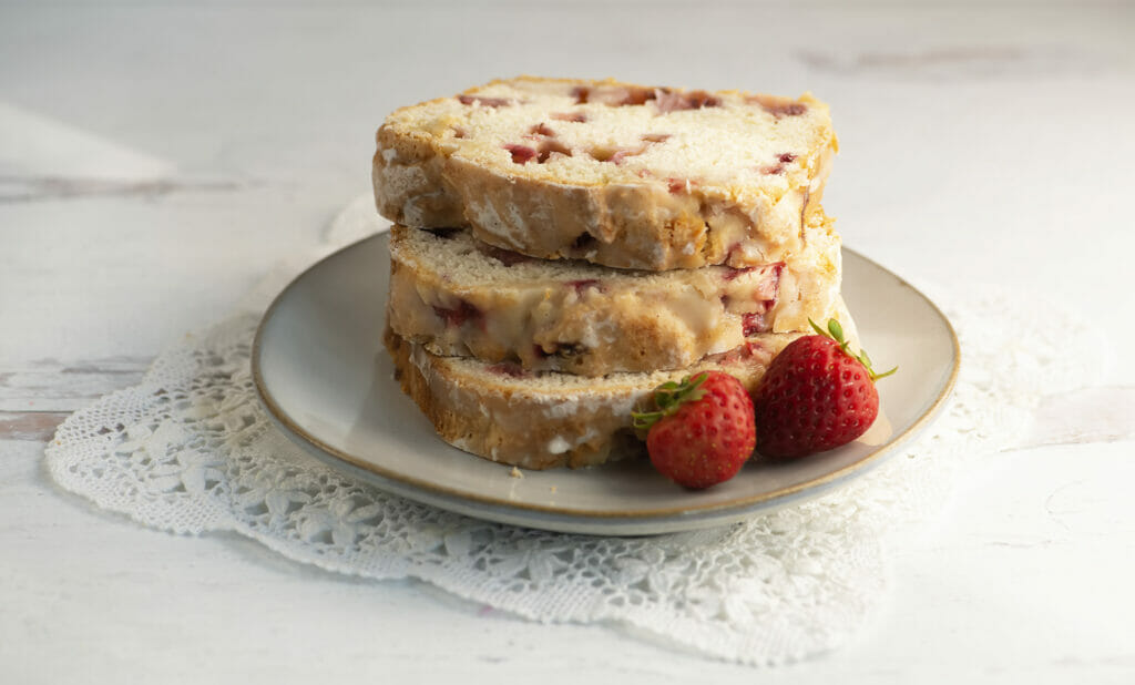 sliced strawberry bread on plate