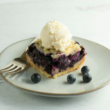 blueberry cobbler squares