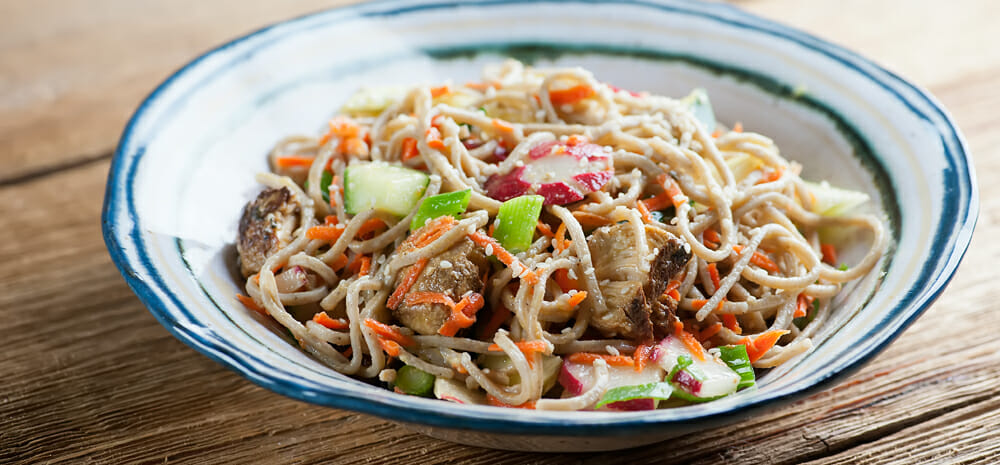 chicken soba noodle salad