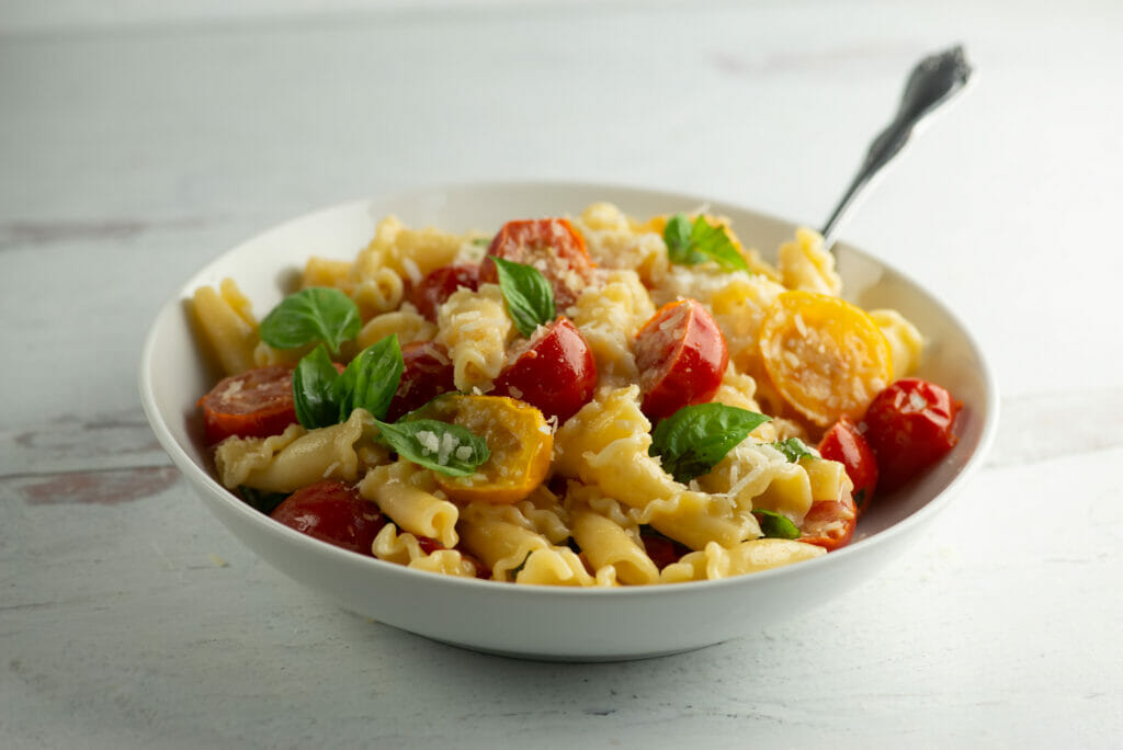 Pasta with Buttered Tomato Sauce